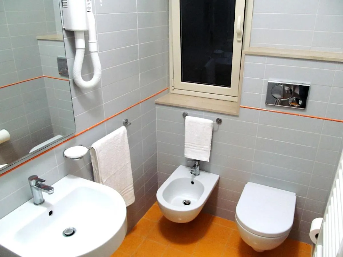코미소 Trinacria House 아파트